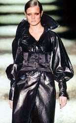 Gucci. Кожа. мода 2003 - 2004